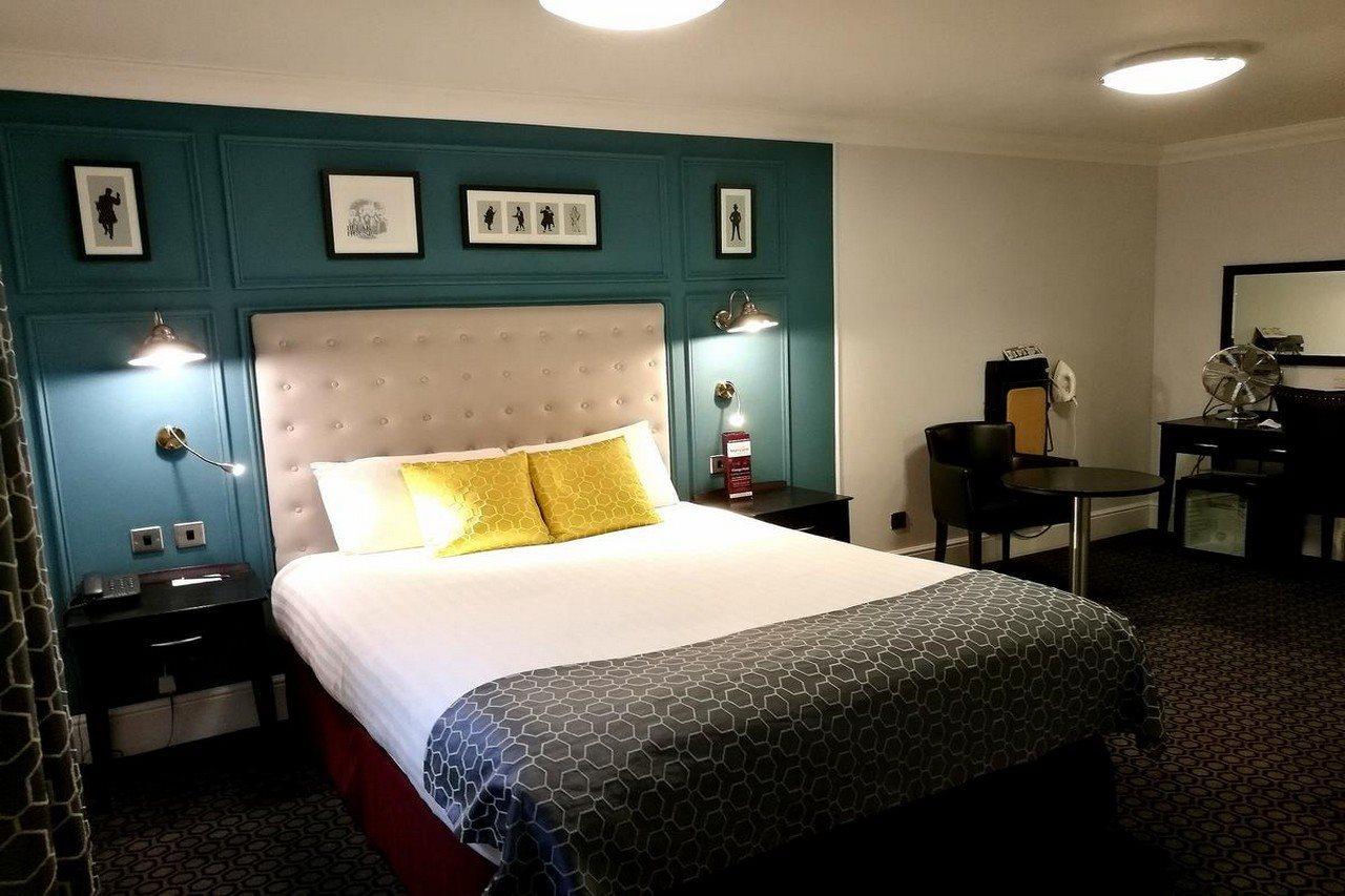 Mercure George Hotel, רדינג מראה חיצוני תמונה