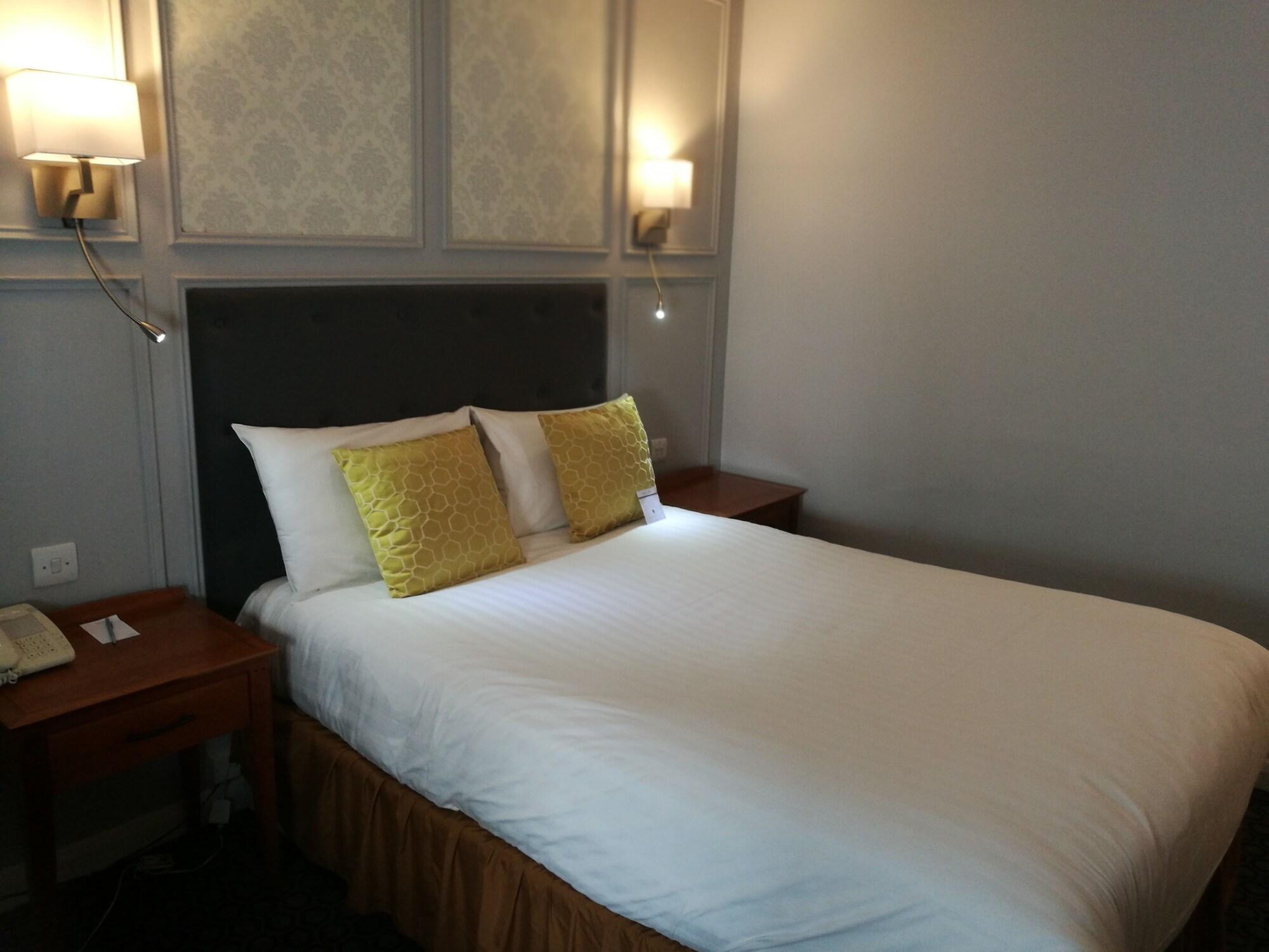 Mercure George Hotel, רדינג מראה חיצוני תמונה