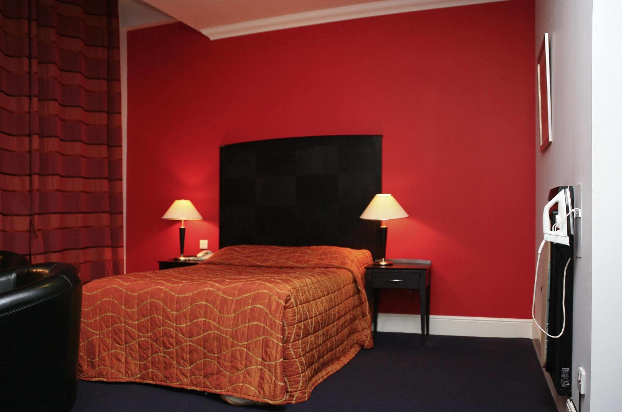 Mercure George Hotel, רדינג מראה חיצוני תמונה